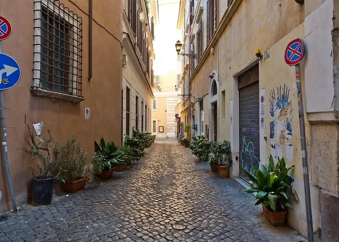 Close To The Pantheon شقة *